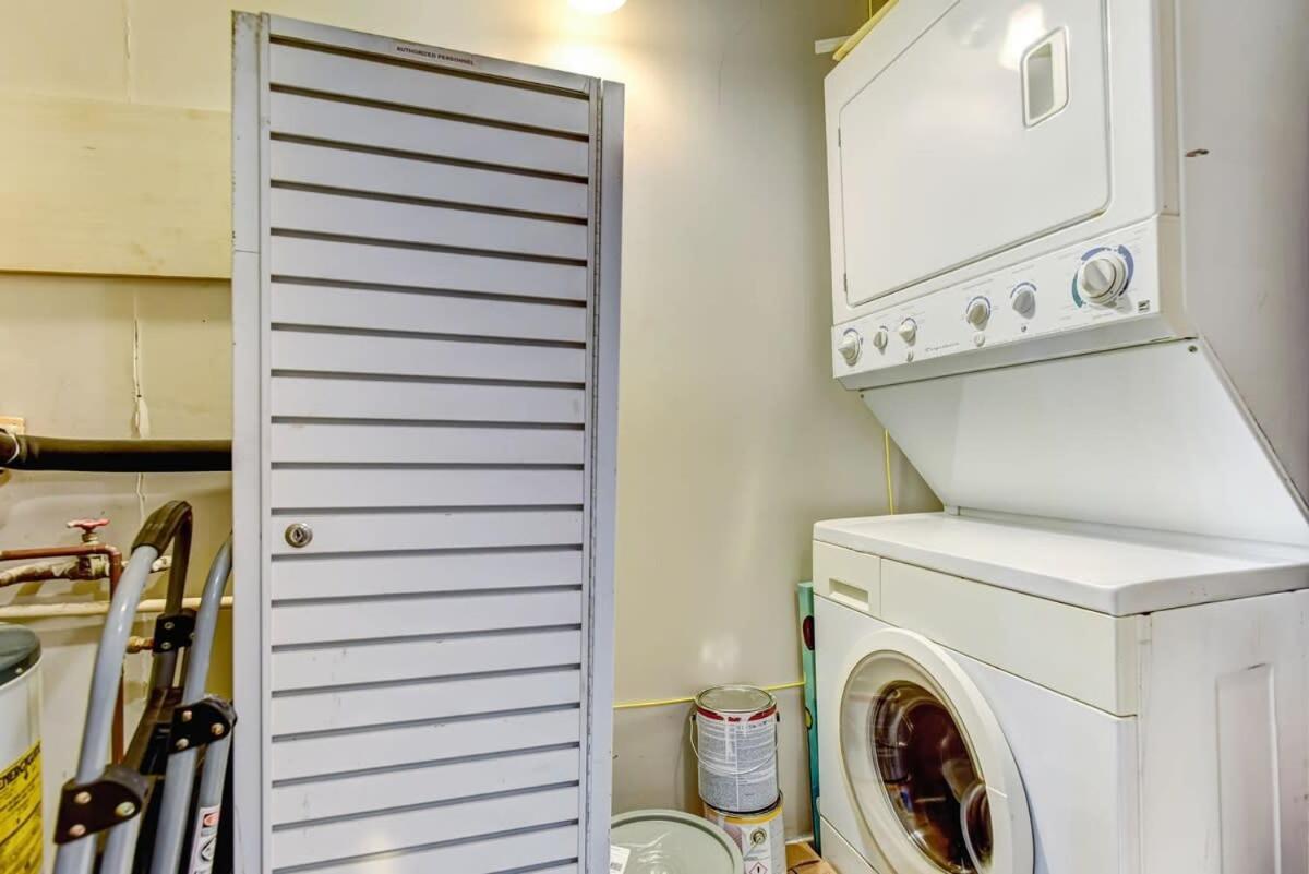 E Bay St Loft By City Market And River Street Savannah Esterno foto